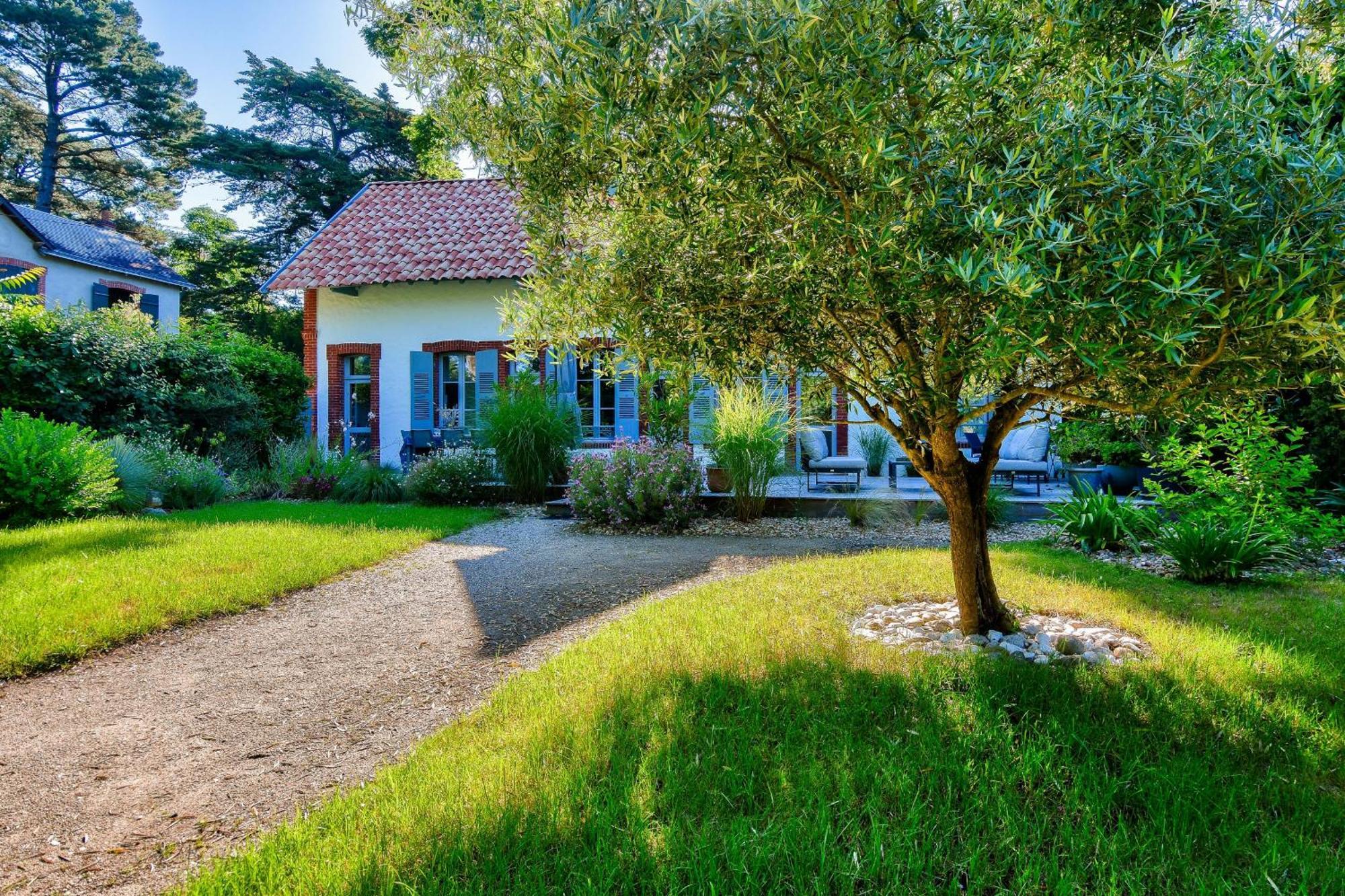 Villa Traditionnelle Pour 8 - 550M De La Plage Нуармутьє-ан-л'Іль Екстер'єр фото