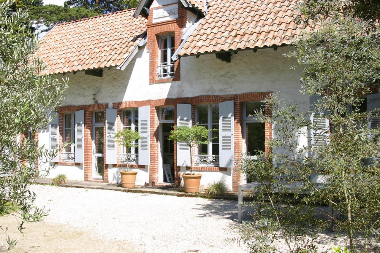 Villa Traditionnelle Pour 8 - 550M De La Plage Нуармутьє-ан-л'Іль Екстер'єр фото